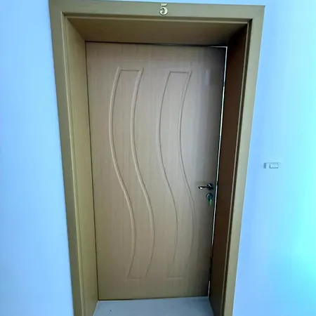 Rossa 5 Apartmán